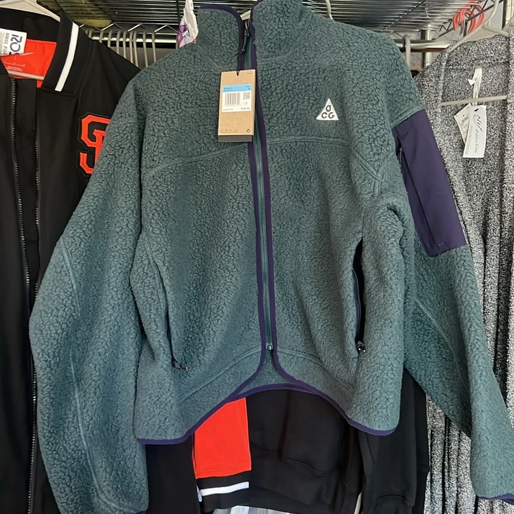 Women's Nike ACG "Arctic Wolf" Polartec® Oversized Fleece Full-Zip Jacket - Picture 5 of 8